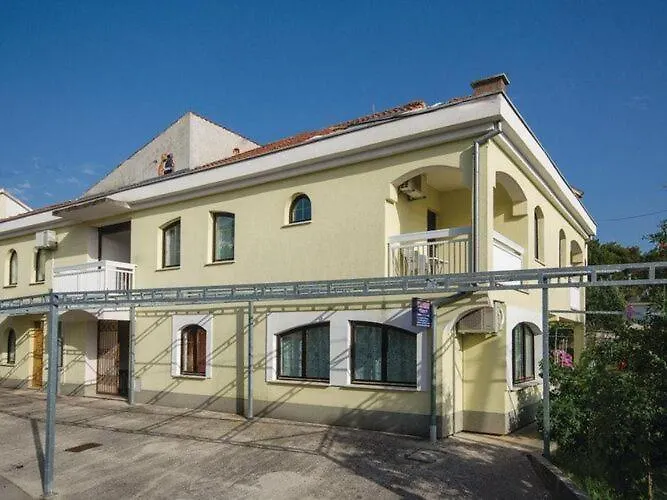 Apartment Iovo - Two Bedroom With Terrace A5 Trogir